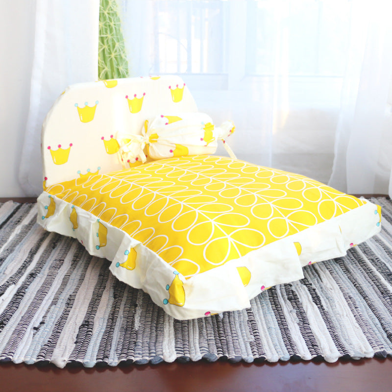 Pet Bed for Small Dogs and Cats, Washable Design